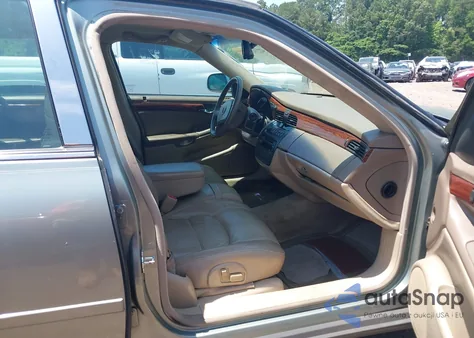 2005 Cadillac Deville Livery из США, поврежденный, VIN 1G6KD54Y15U240817